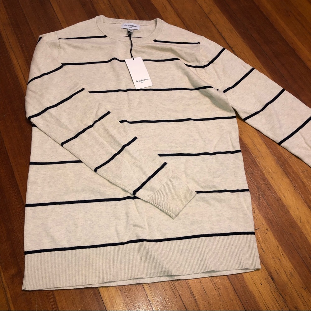NWT men’s striped long sleeve shirt/sweater M TALL